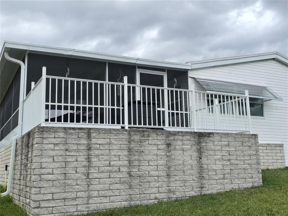 На продажу: $259,900 (3 спален, 2 ванн, 1818 Квадратных фут)