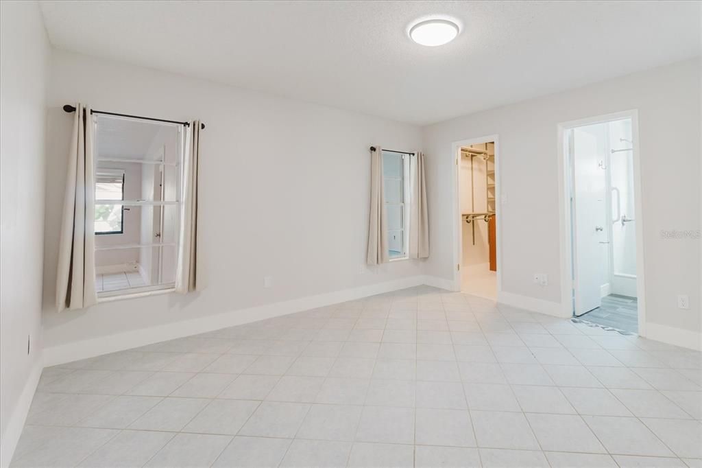 Activo con contrato: $449,999 (3 camas, 2 baños, 1790 Pies cuadrados)