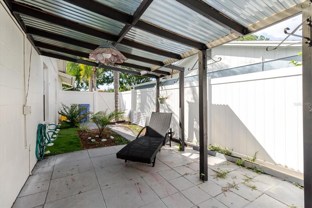 Activo con contrato: $449,999 (3 camas, 2 baños, 1790 Pies cuadrados)