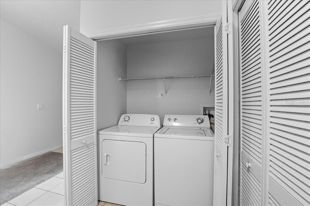 Active With Contract: $215,000 (3 beds, 2 baths, 1222 Square Feet)