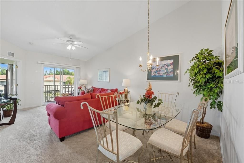 Active With Contract: $215,000 (3 beds, 2 baths, 1222 Square Feet)