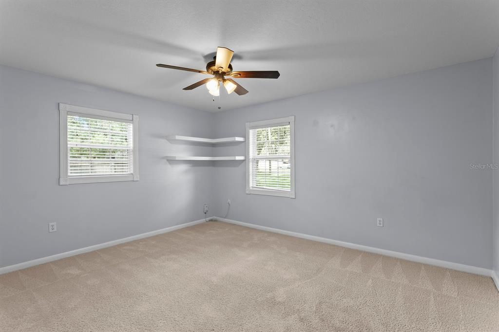 For Sale: $790,000 (4 beds, 2 baths, 2286 Square Feet)