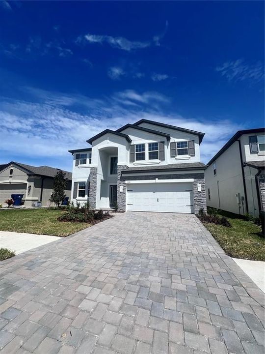 Recently Sold: $600,480 (5 beds, 4 baths, 3531 Square Feet)