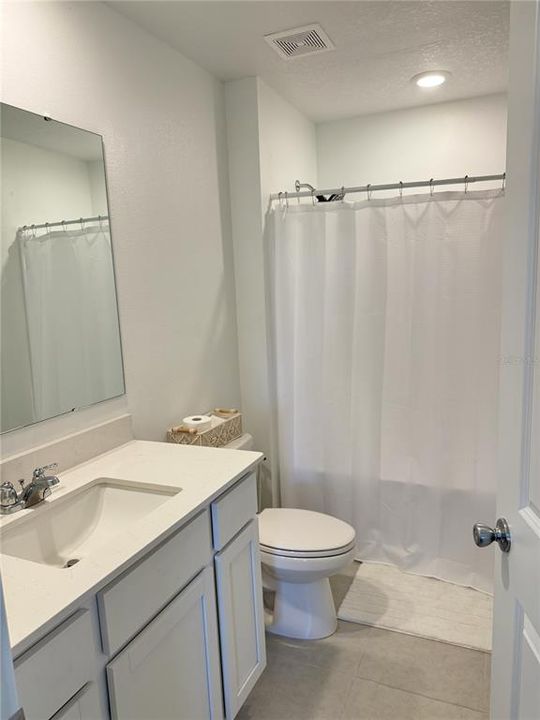 En Renta: $1,700 (3 camas, 1 baños, 1053 Pies cuadrados)