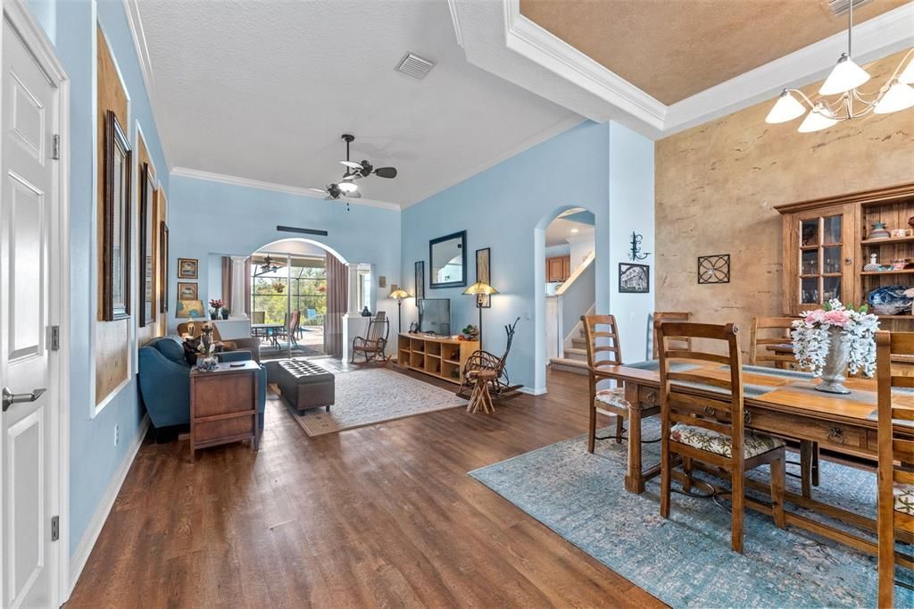 На продажу: $699,000 (5 спален, 4 ванн, 3139 Квадратных фут)