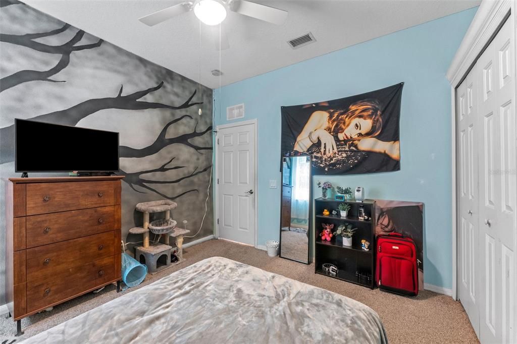 На продажу: $699,000 (5 спален, 4 ванн, 3139 Квадратных фут)