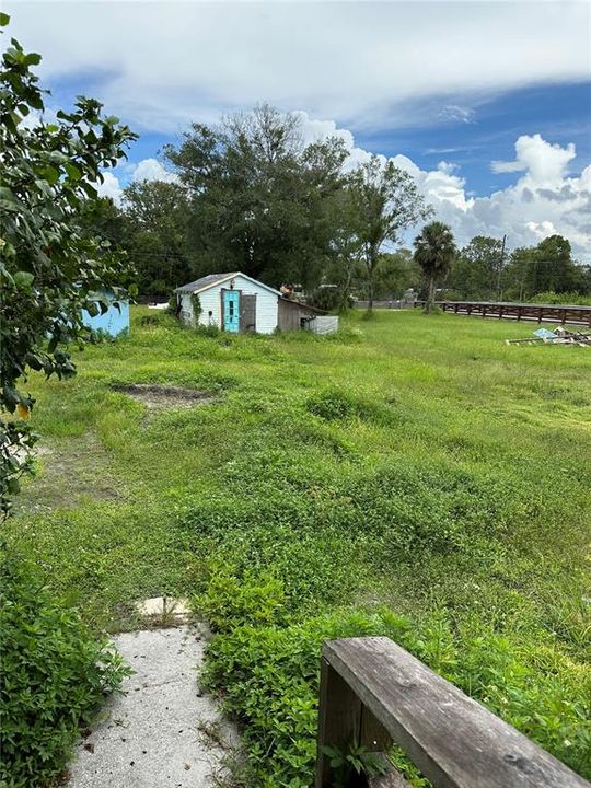 For Sale: $200,000 (4 beds, 2 baths, 840 Square Feet)