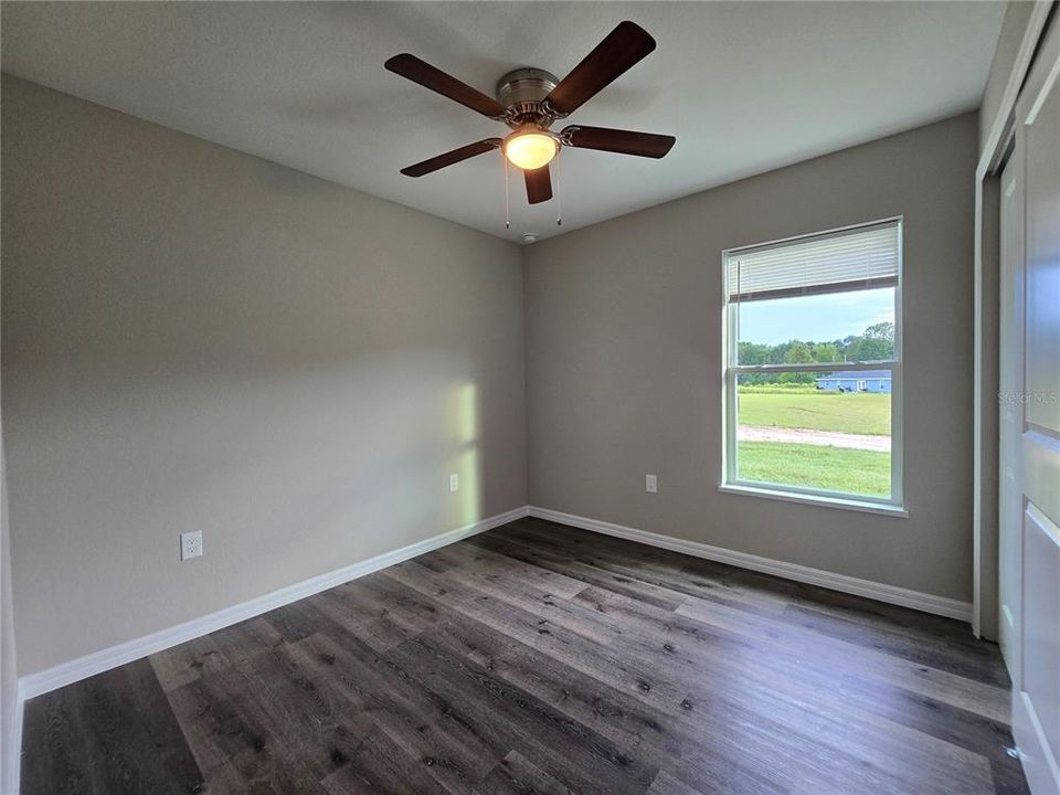 Active With Contract: $255,000 (3 beds, 2 baths, 1380 Square Feet)