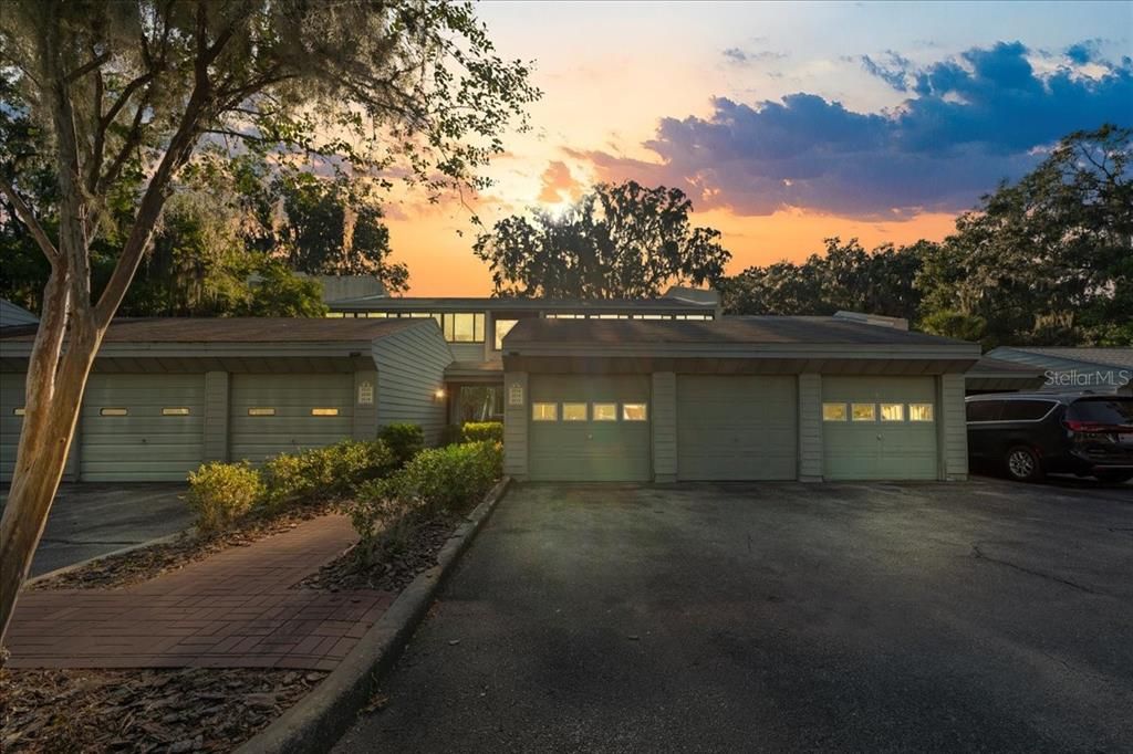 For Sale: $219,000 (2 beds, 2 baths, 1744 Square Feet)