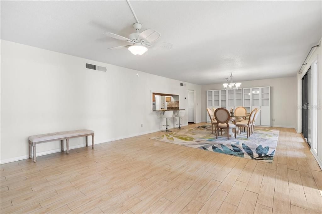 For Sale: $219,000 (2 beds, 2 baths, 1744 Square Feet)