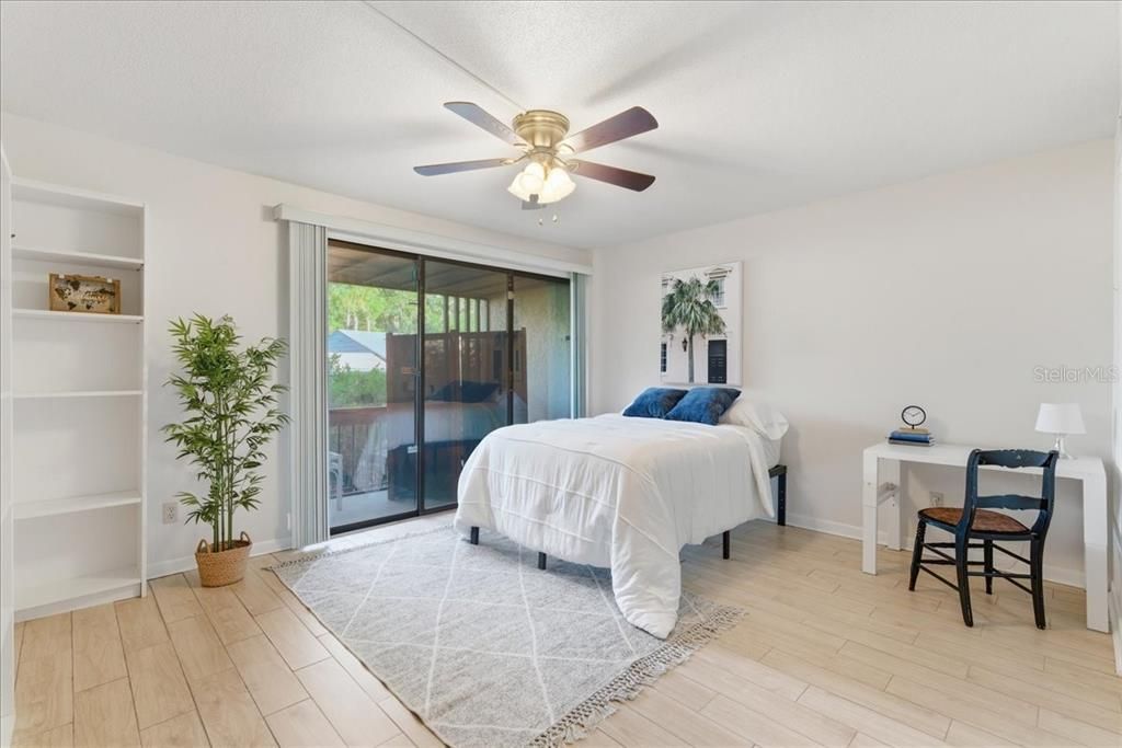 For Sale: $219,000 (2 beds, 2 baths, 1744 Square Feet)