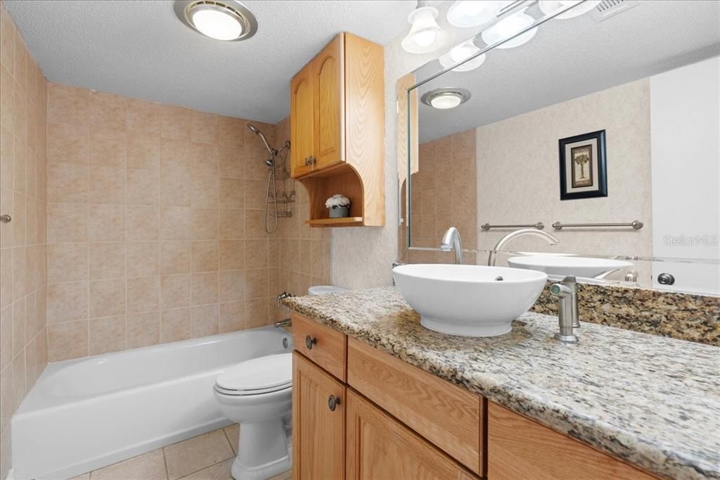 For Sale: $219,000 (2 beds, 2 baths, 1744 Square Feet)