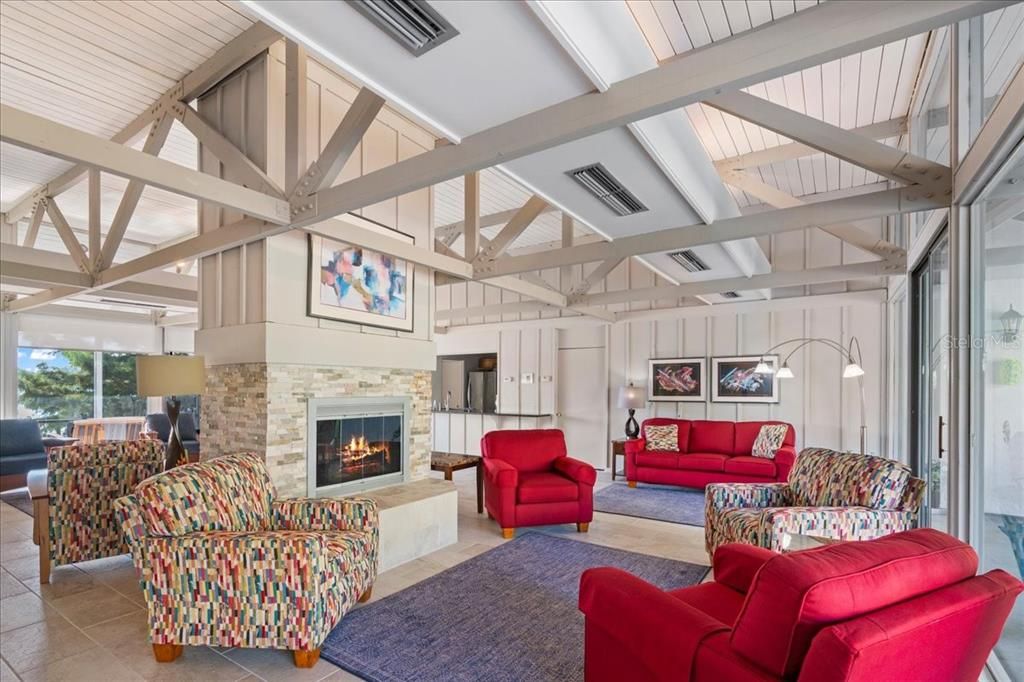 For Sale: $219,000 (2 beds, 2 baths, 1744 Square Feet)