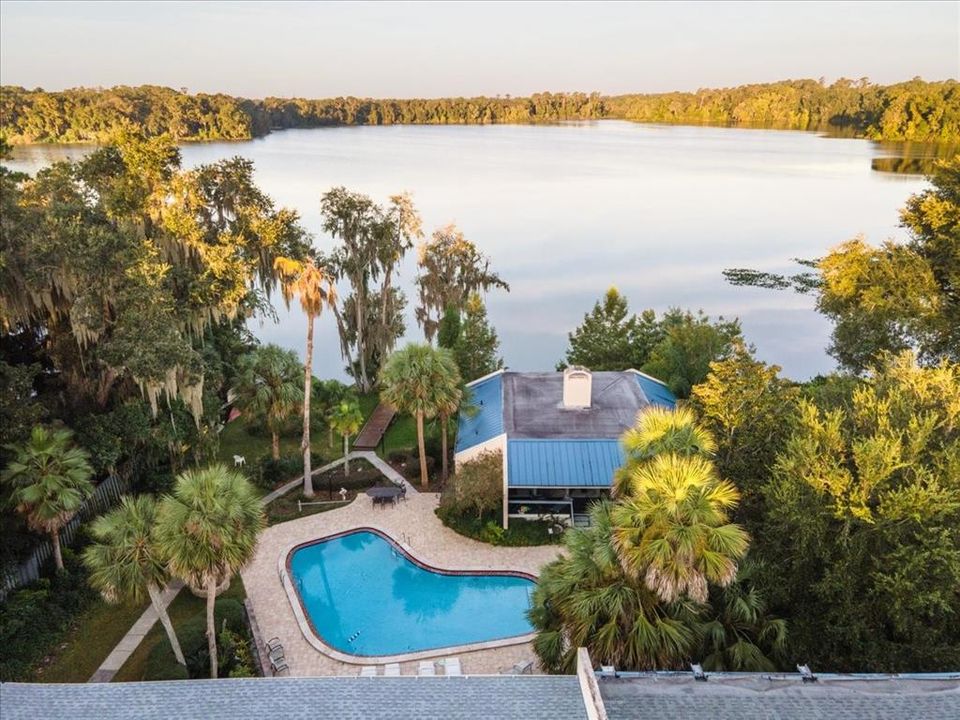 For Sale: $219,000 (2 beds, 2 baths, 1744 Square Feet)