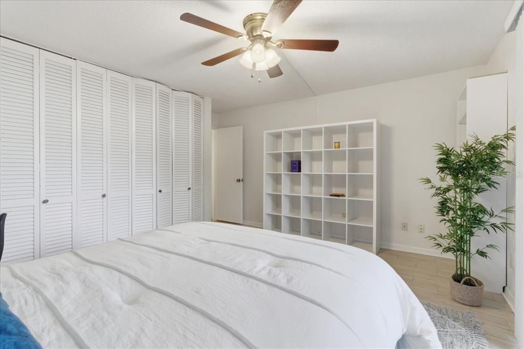 For Sale: $219,000 (2 beds, 2 baths, 1744 Square Feet)