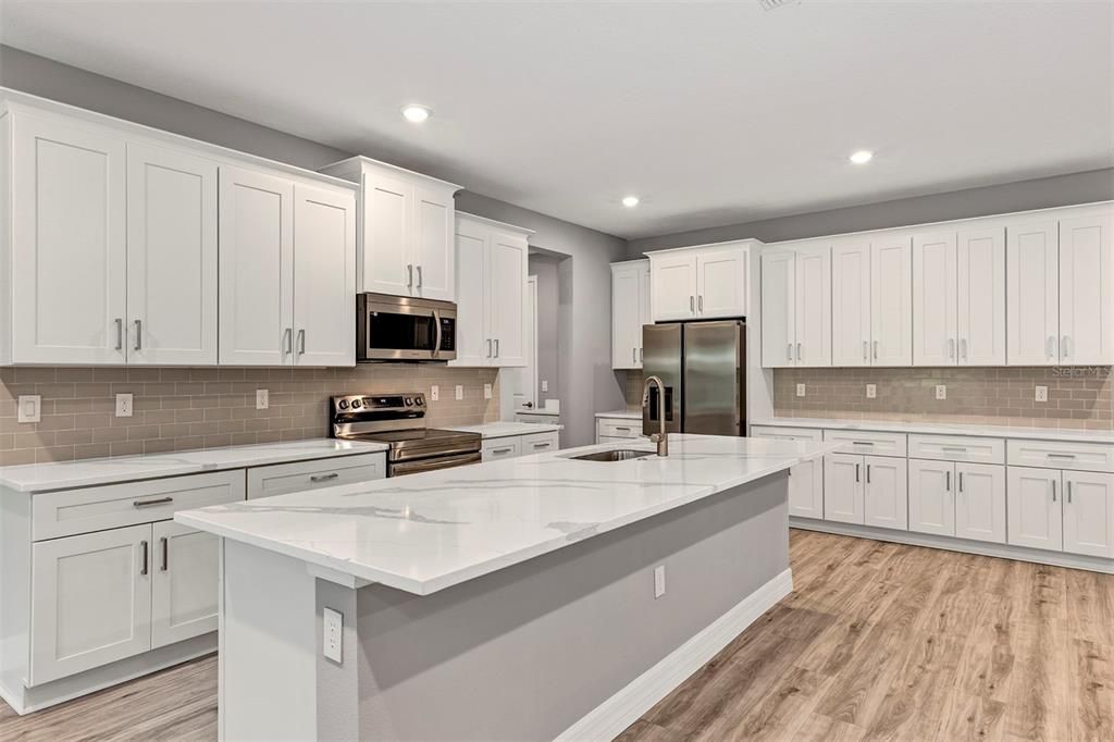 待售: $445,000 (4 贝兹, 3 浴室, 2478 平方英尺)