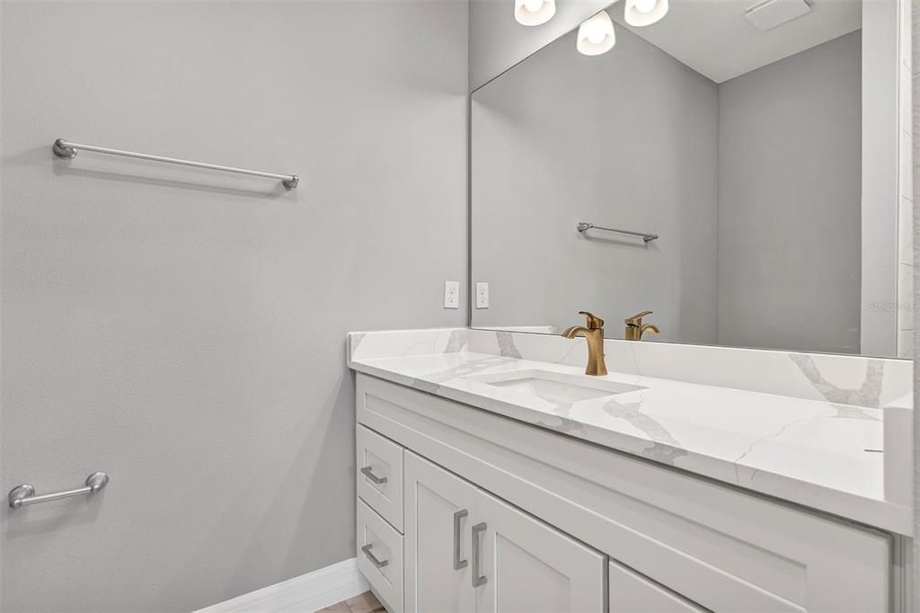 待售: $445,000 (4 贝兹, 3 浴室, 2478 平方英尺)