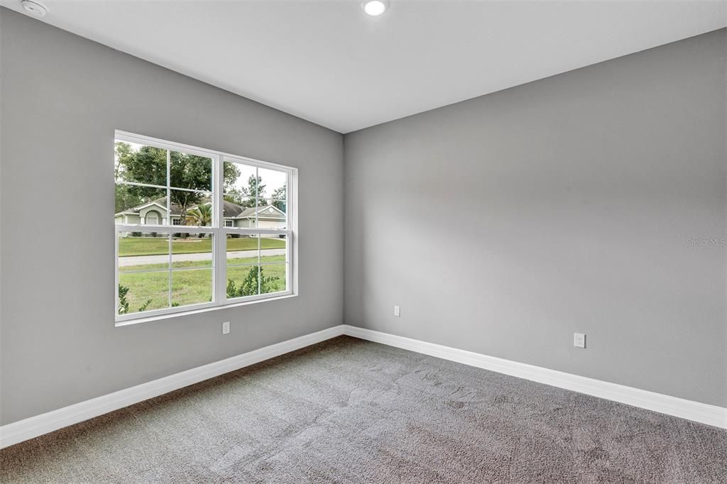 待售: $445,000 (4 贝兹, 3 浴室, 2478 平方英尺)