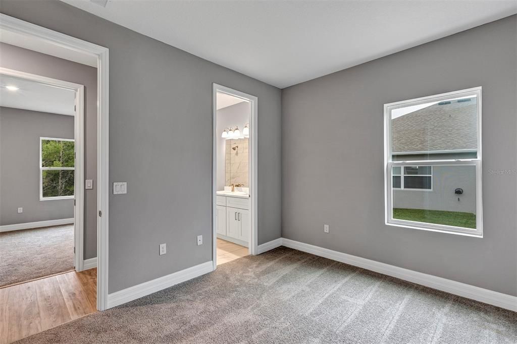 待售: $445,000 (4 贝兹, 3 浴室, 2478 平方英尺)