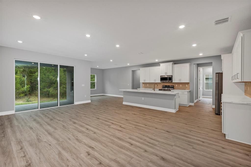 待售: $445,000 (4 贝兹, 3 浴室, 2478 平方英尺)