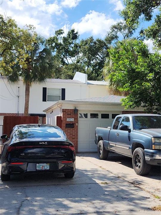 Activo con contrato: $2,250 (2 camas, 1 baños, 1074 Pies cuadrados)