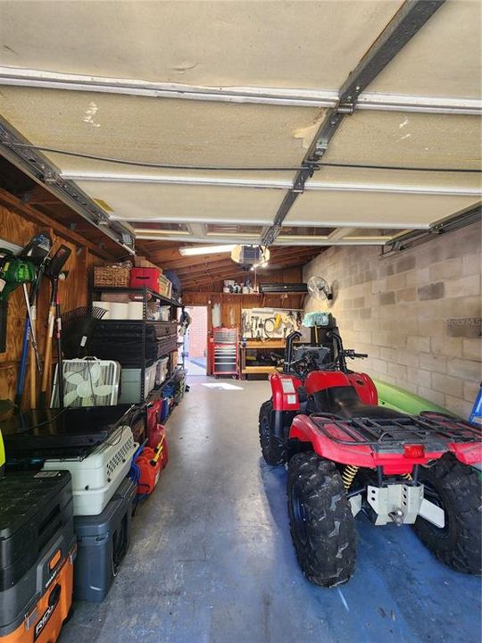 Activo con contrato: $2,250 (2 camas, 1 baños, 1074 Pies cuadrados)