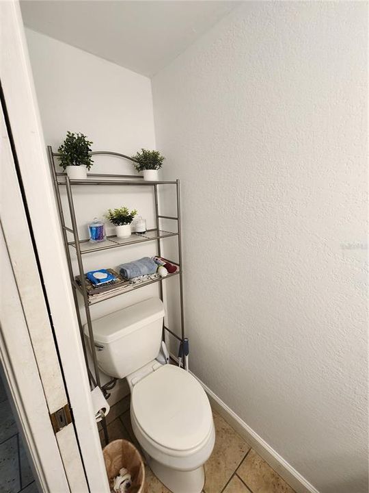 Activo con contrato: $2,250 (2 camas, 1 baños, 1074 Pies cuadrados)