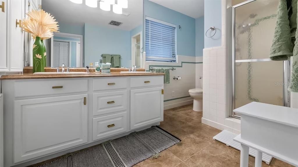 待售: $4,950,000 (3 贝兹, 3 浴室, 5043 平方英尺)