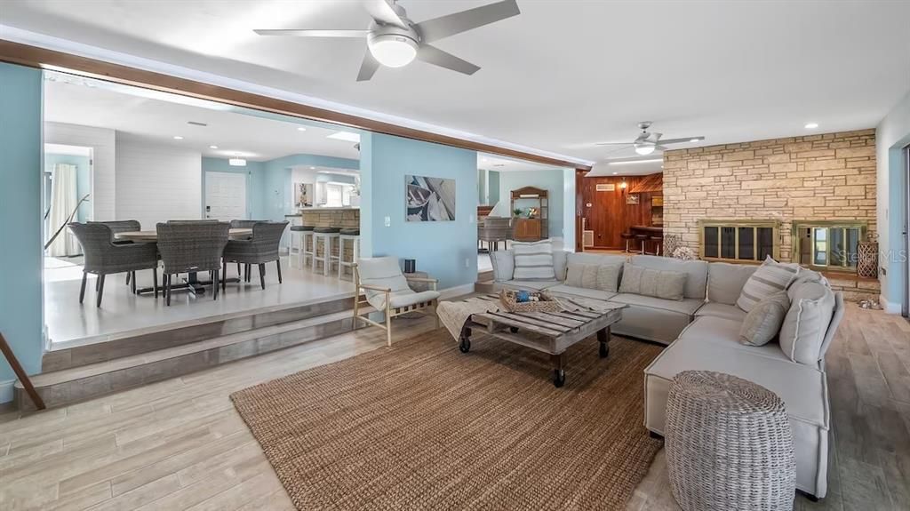 待售: $4,950,000 (3 贝兹, 3 浴室, 5043 平方英尺)