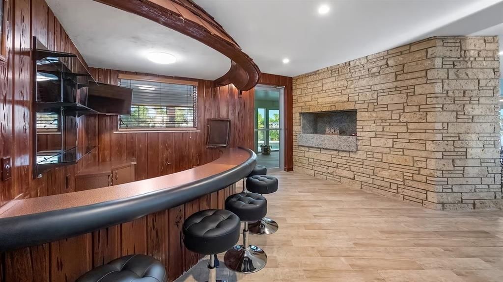 待售: $4,950,000 (3 贝兹, 3 浴室, 5043 平方英尺)