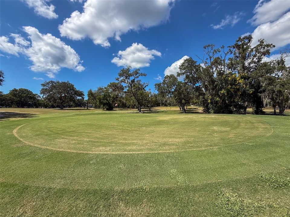 На продажу: $149,000 (2 спален, 2 ванн, 1070 Квадратных фут)