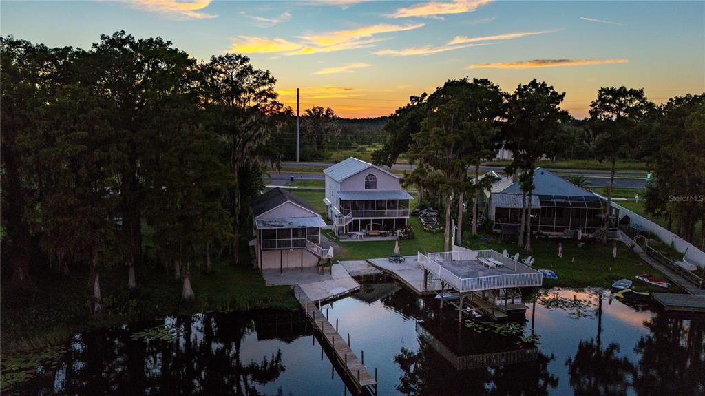 待售: $670,000 (3 贝兹, 3 浴室, 2605 平方英尺)