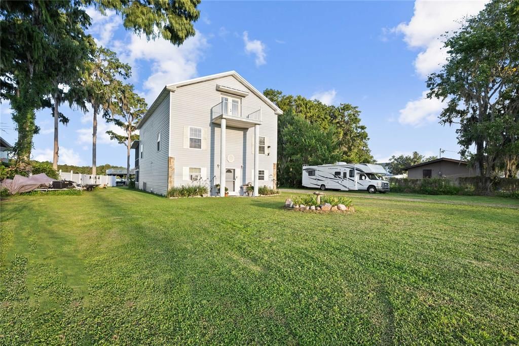 待售: $670,000 (3 贝兹, 3 浴室, 2605 平方英尺)