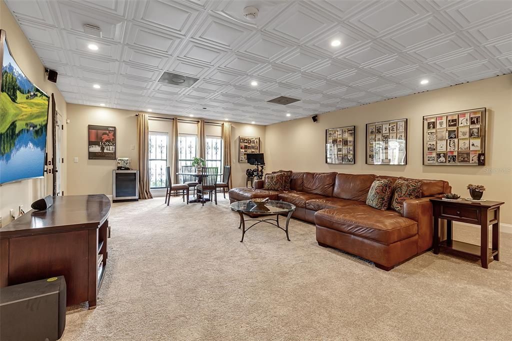 For Sale: $4,995,000 (4 beds, 4 baths, 6827 Square Feet)