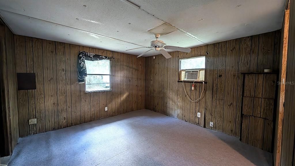 For Sale: $135,000 (3 beds, 1 baths, 1152 Square Feet)