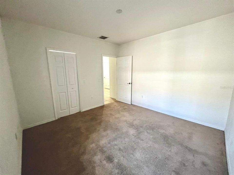 Active With Contract: $299,000 (3 beds, 2 baths, 1748 Square Feet)