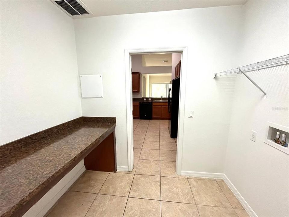 Active With Contract: $299,000 (3 beds, 2 baths, 1748 Square Feet)