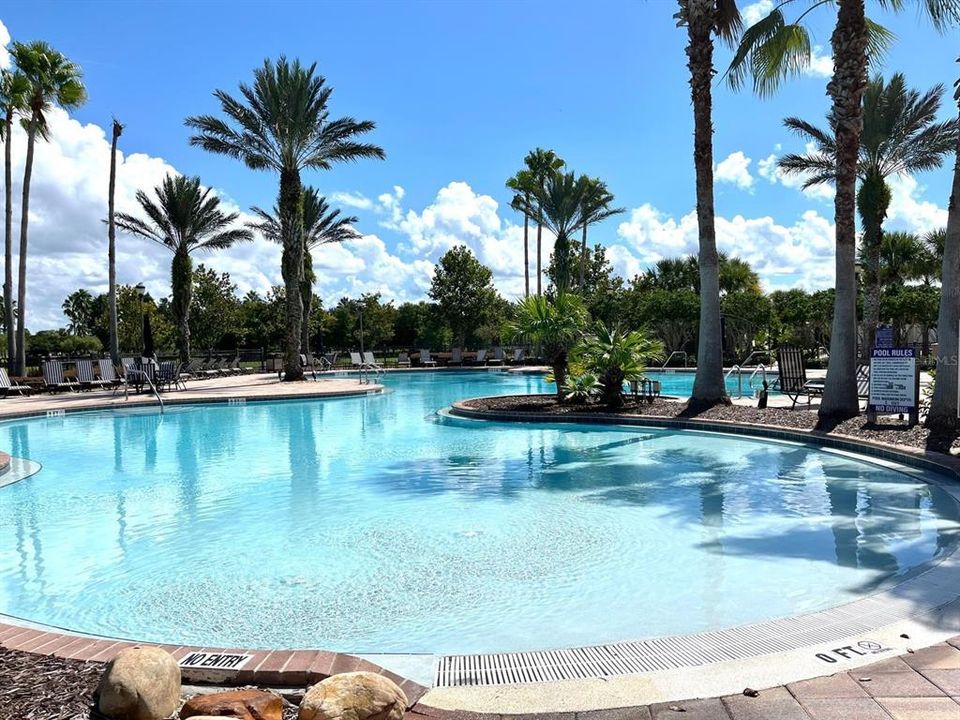 Active With Contract: $299,000 (3 beds, 2 baths, 1748 Square Feet)