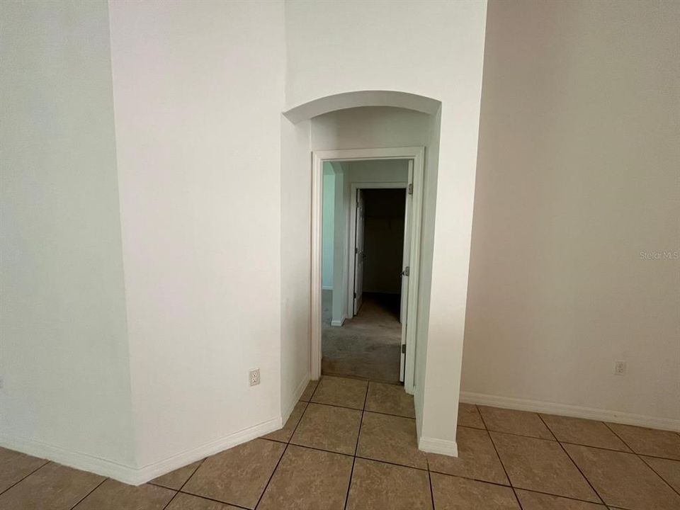 Active With Contract: $299,000 (3 beds, 2 baths, 1748 Square Feet)