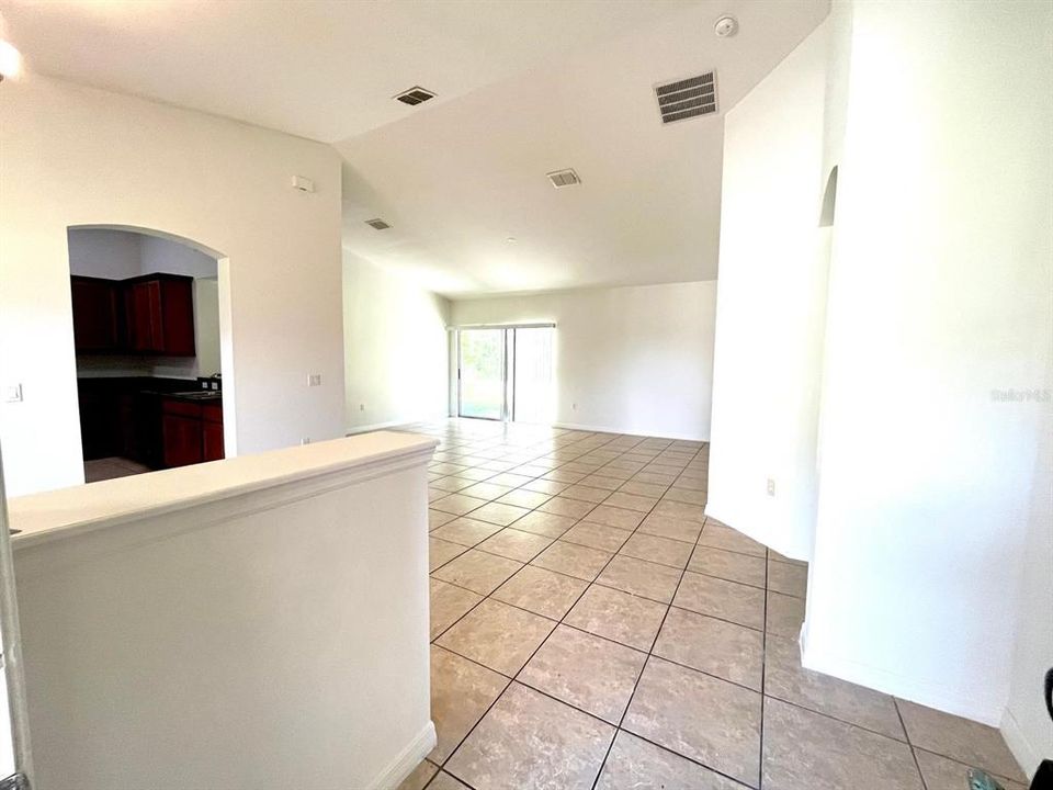 Active With Contract: $299,000 (3 beds, 2 baths, 1748 Square Feet)