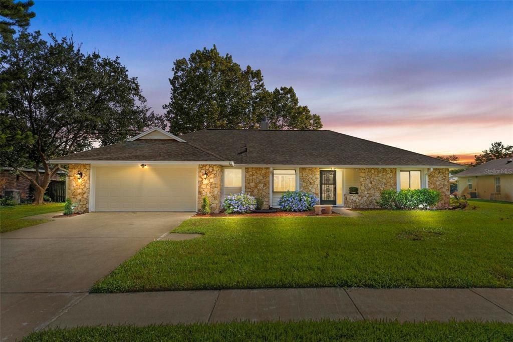 For Sale: $449,000 (3 beds, 2 baths, 2174 Square Feet)