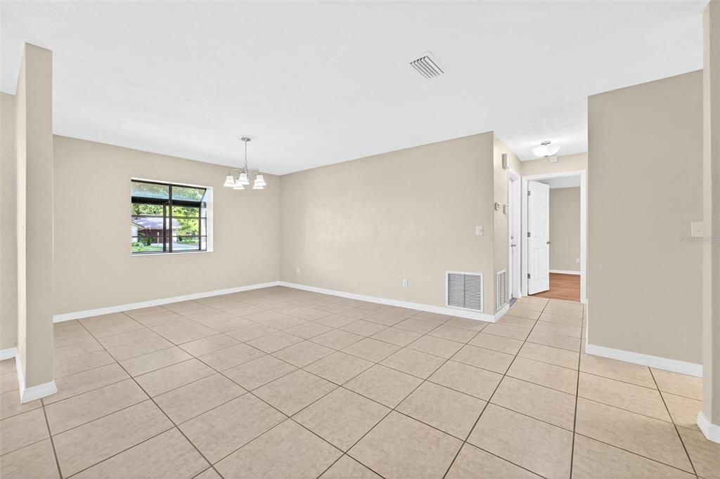 For Sale: $449,000 (3 beds, 2 baths, 2174 Square Feet)