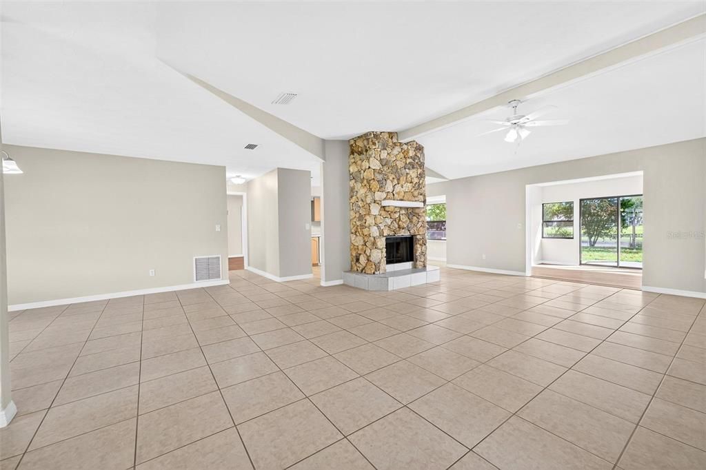 For Sale: $449,000 (3 beds, 2 baths, 2174 Square Feet)