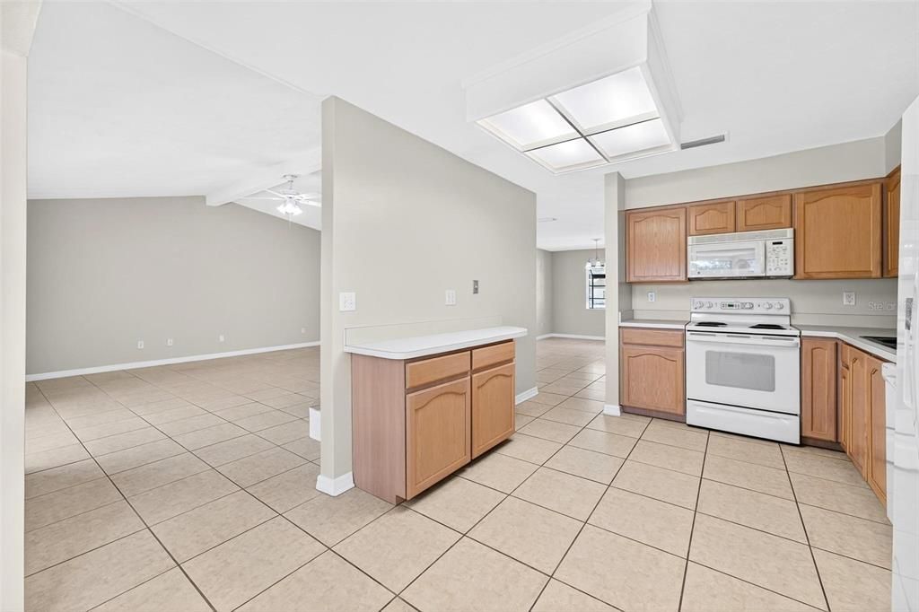 For Sale: $449,000 (3 beds, 2 baths, 2174 Square Feet)