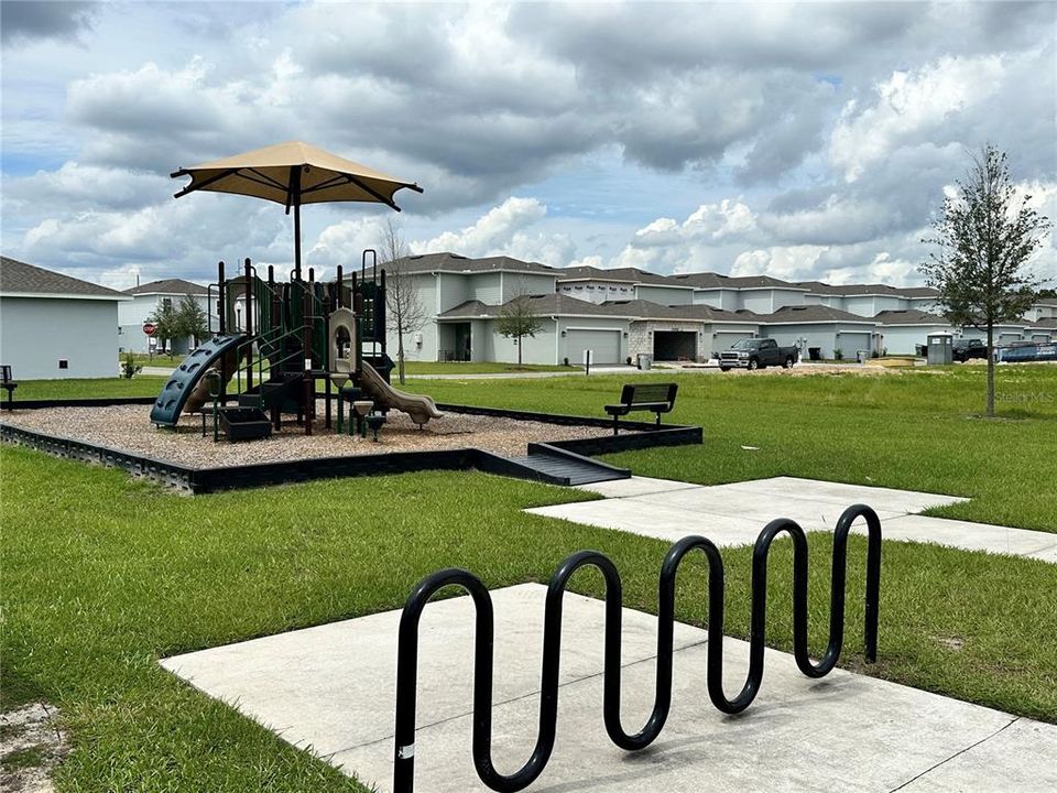 出租: $2,795 (3 贝兹, 2 浴室, 2138 平方英尺)