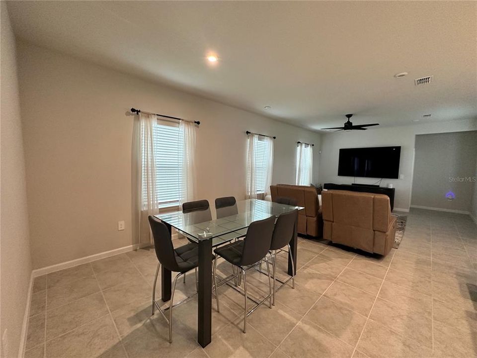 出租: $2,795 (3 贝兹, 2 浴室, 2138 平方英尺)