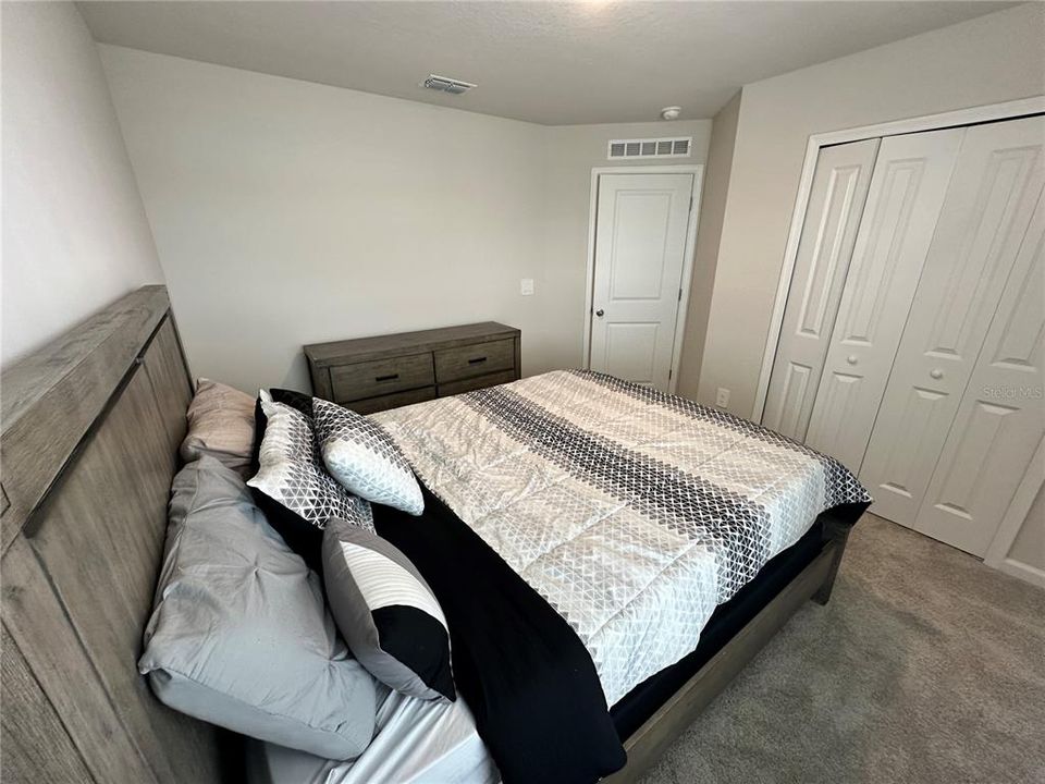 出租: $2,795 (3 贝兹, 2 浴室, 2138 平方英尺)