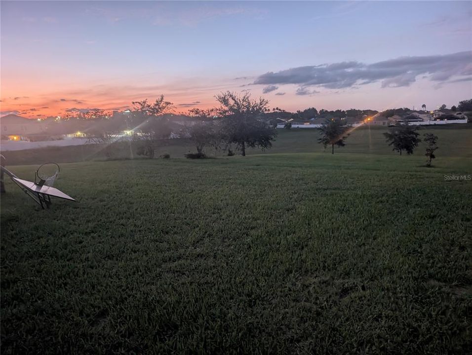 En Venta: $425,000 (5 camas, 3 baños, 2696 Pies cuadrados)