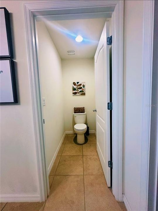 En Venta: $425,000 (5 camas, 3 baños, 2696 Pies cuadrados)