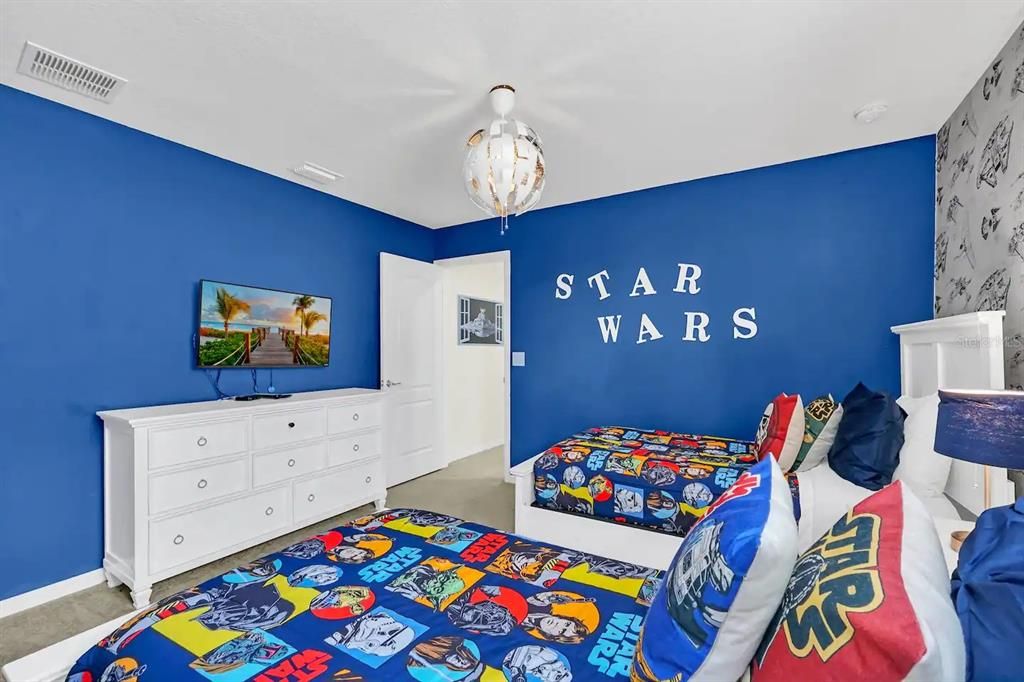 For Rent: $3,800 (6 beds, 5 baths, 3142 Square Feet)